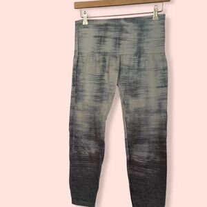M. Rena Cropped Leggings in Blue, Grey and Black